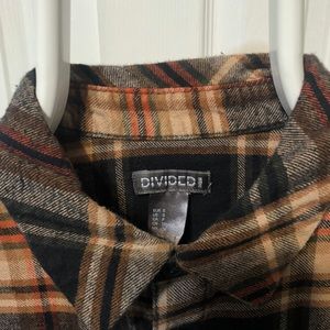 H&M Shirts - H&M Distressed flannel with cut off sleeves H&M Shirts - H&M Distressed flannel with cut off sleeves